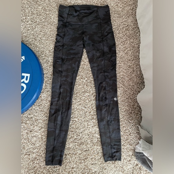 lululemon fast and free high rise right 28” - Picture 2 of 5